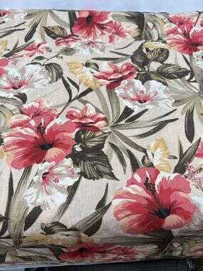 Tropical Hibiscus Tablecloth 60X 100 Cotton